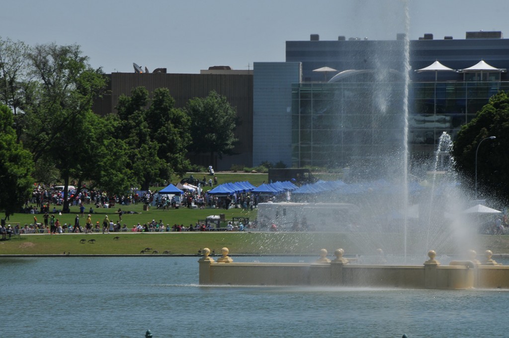 city park fountain, city park, colfax marathon, marathon in colorado